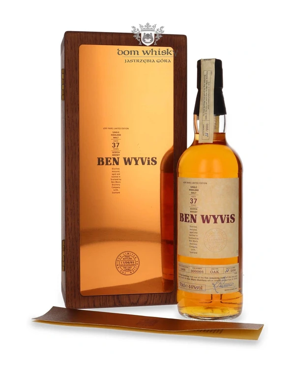 Whyte & Mackay 37 YO Ben Wyvis (Distilled 1965)